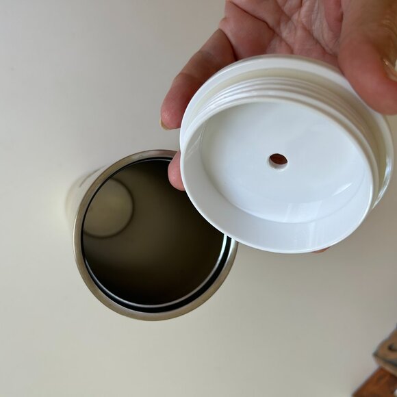 Starbucks gold metallic 24 oz insulated tumbler - Picture 6 of 6